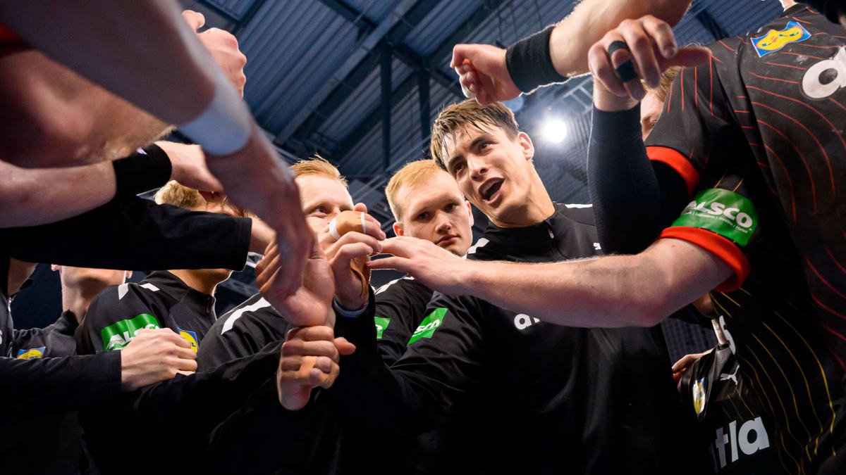 Handball-Mannschaft im Team-Timeout