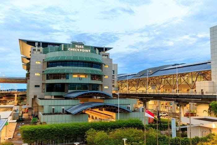 Tuas Checkpoint Singapur — Hitze, Feuchtigkeit, internationale Baustelle